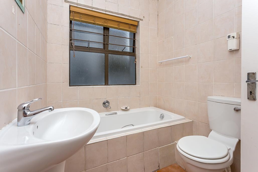 2 Bedroom Property for Sale in Parklands Western Cape